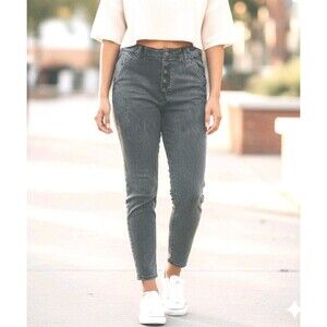 High-Waisted Gray Jeans